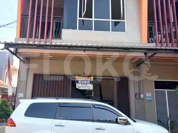 70 sqm, shophouse for sale in Beji, Depok - RKSabc 1