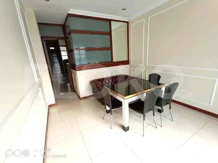 109 sqm, shophouse for sale in Margonda Raya, Depok - RKSd49 4