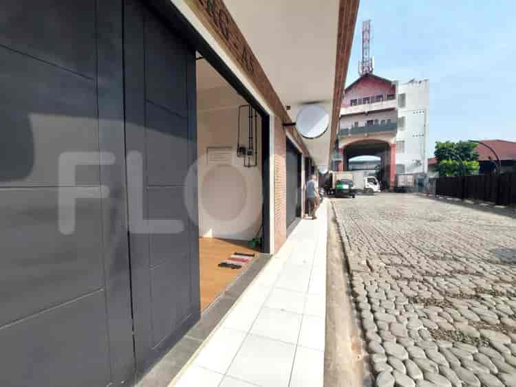 179 sqm, shophouse for sale in Margonda, Depok - RKSa05 2