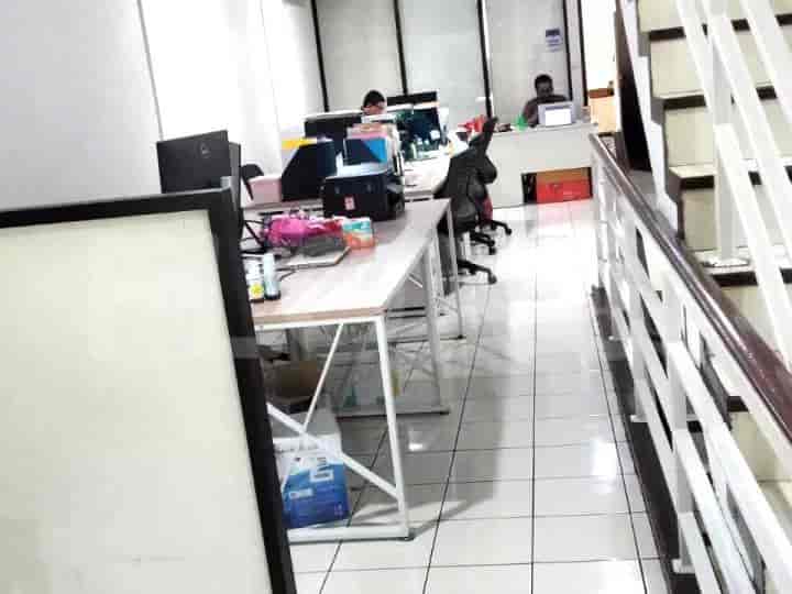 220 sqm, shophouse for sale in Ir. Juanda, Depok - RKS4b3 2