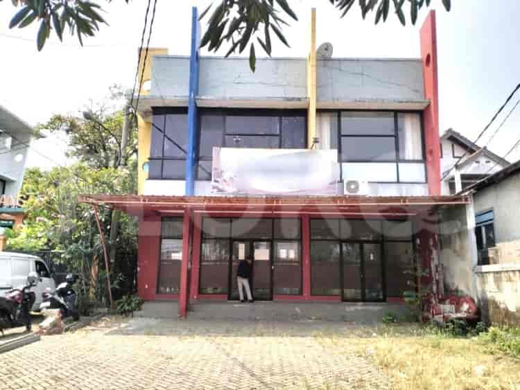 380 sqm, shophouse for sale in Depok Raya, Depok - RKSab0 1