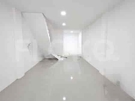 Dijual Ruko Luas 93 m2 di Gandaria, Gandaria 1