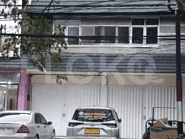 Dijual Ruko Luas 352 m2 di Gandaria, Gandaria 1