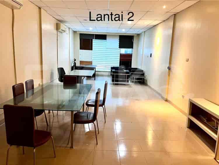 297 sqm, shophouse for sale in Graha Mas, Kebon Jeruk - RKSfdd 3
