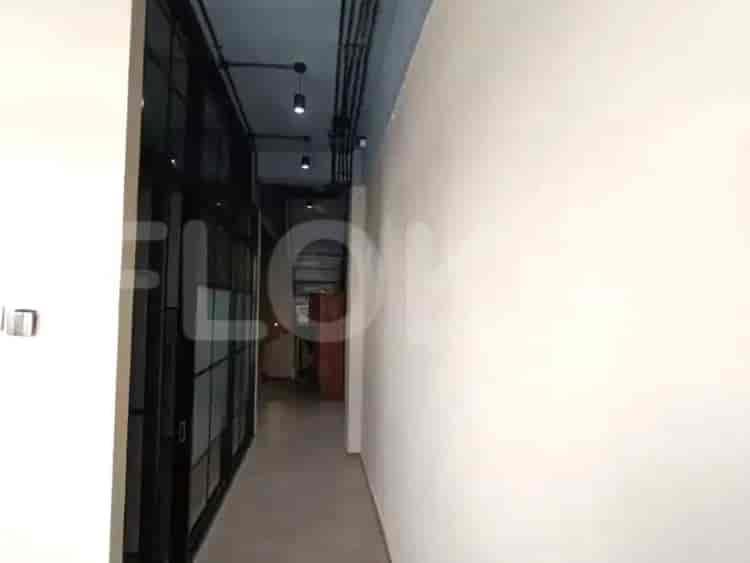 300 sqm, shophouse for sale in Perjuangan, Kebon Jeruk - RKS478 2