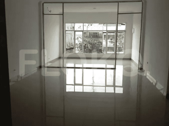 Dijual Ruko Luas 340 m2 di Mangga Besar Raya, Mangga Besar - RKS6cf 1