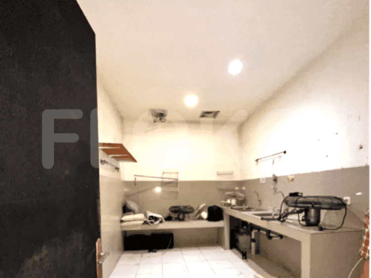 Dijual Ruko Luas 600 m2 di Labu, Mangga Besar - RKS4c1 3