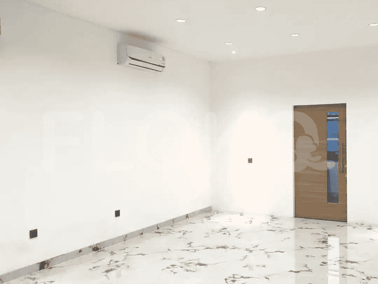 Dijual Ruko Luas 220 m2 di Puri Indah, Puri Indah - RKS725 4
