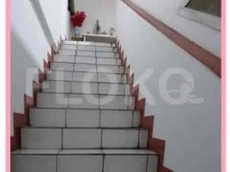 185 sqm, shophouse for sale in Raya Taman Cibodas, Tangerang 1