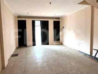 150 sqm, shophouse for rent in Harapan Indah, Bekasi - RKRc58 2