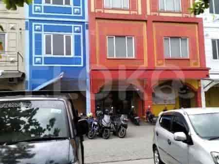 180 sqm, shophouse for sale in Jababeka, Cikarang - RKS8dd 1