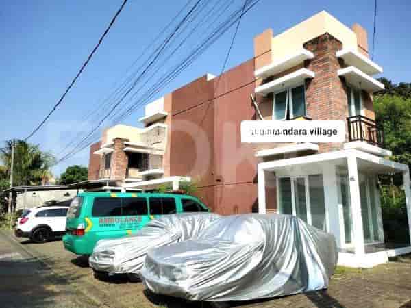 36 sqm, shophouse for sale in Andara Village, Depok - RKS6b8 2