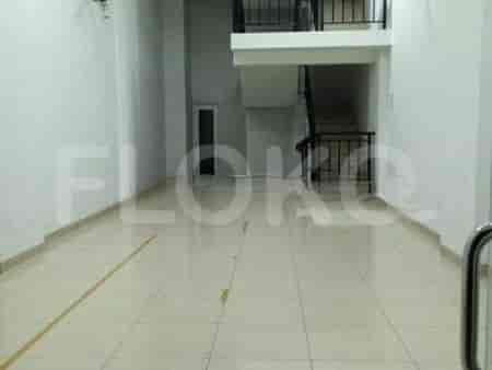 Dijual Ruko Luas 272 m2 di Emerald Summarecon, Bekasi Utara - RKS6db 2