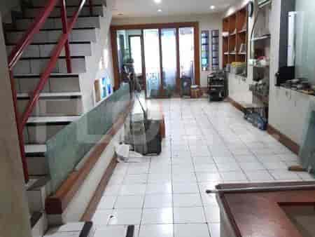 Disewakan Ruko Luas 250 m2 di Slipi, Slipi - RKR009 2