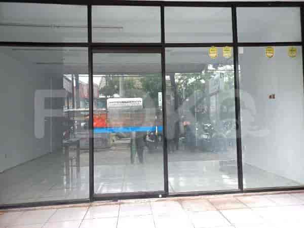 Dijual Ruko Luas 150 m2 di Galaxy, Bekasi Selatan - RKSac8 2