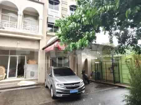 180 sqm, shophouse for sale in Grand Galaxy Park, Bekasi Selatan - RKS9a0 1