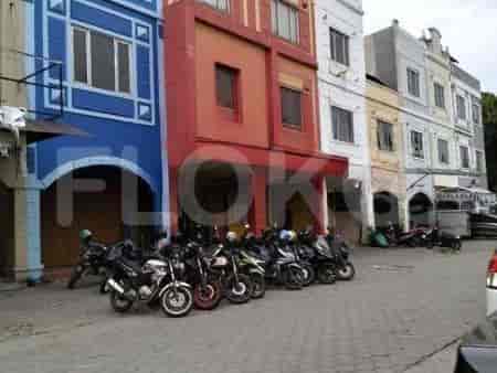180 sqm, shophouse for sale in Jababeka, Cikarang - RKSd0a 1