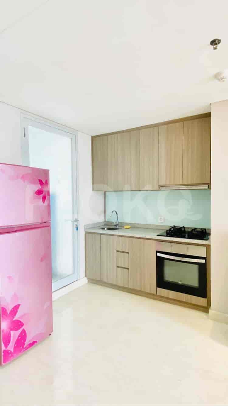 Tipe 2 Kamar Tidur di Lantai Menengah untuk disewakan di Ciputra World 2 Apartemen - fku093 1