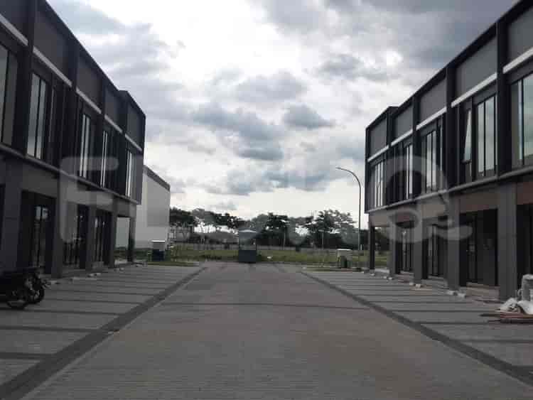 Dijual Ruko Luas 90 m2 di Hampton Avenue, Gading Serpong - RKS11a 2