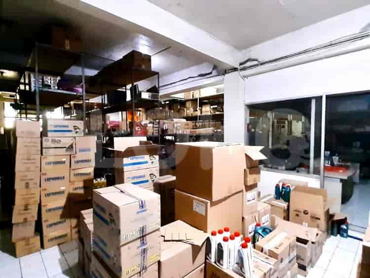 Dijual Ruko Luas 600 m2 di Boulevard Raya, Gading Serpong - RKSd9a 2