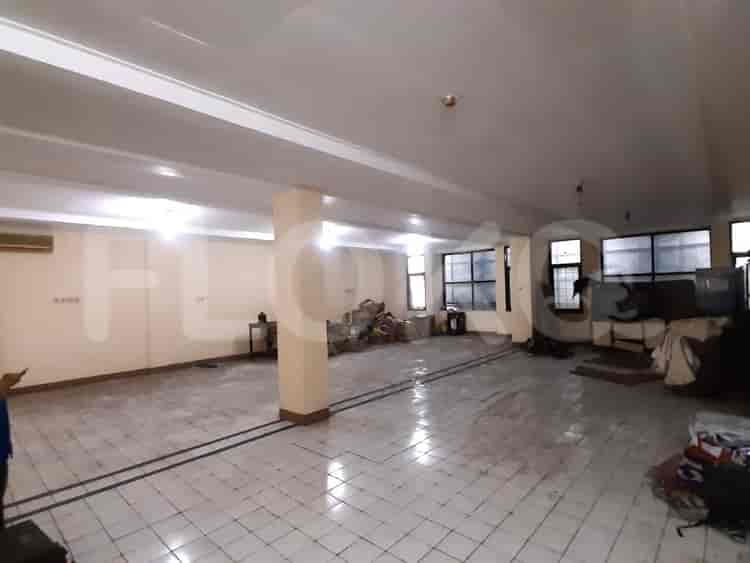 Dijual Ruko Luas 600 m2 di Boulevard Raya, Gading Serpong - RKSd9a 5