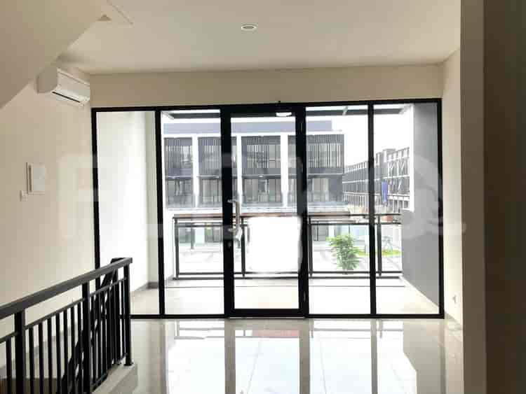 Dijual Ruko Luas 63 m2 di Hampton Promenade, Gading Serpong - RKSd25 3