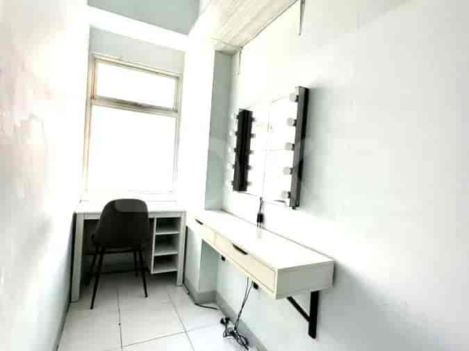 APAa300a Lantai 16 | Apartemen 2BR Berperabot Dijual, Cikokol 8