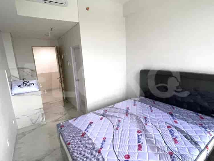 Apartemen 1BR Furnished Dijual - APA336d6, Lantai Menengah, The Parc SouthCity 2