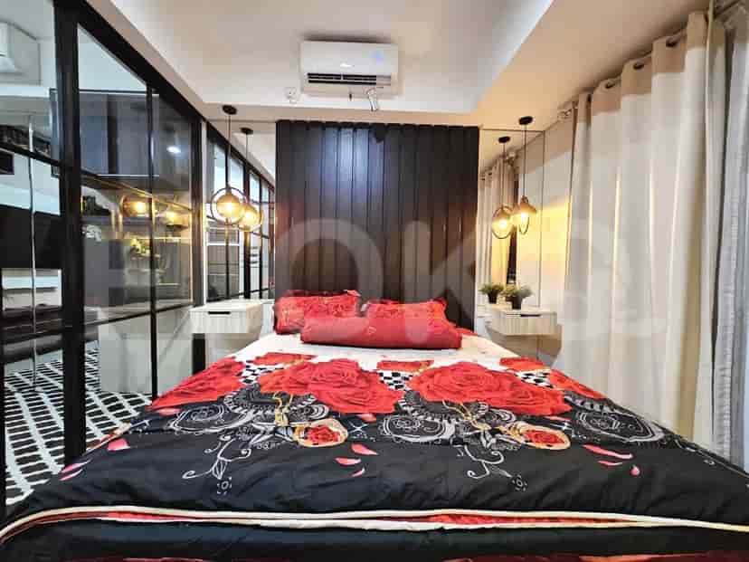 APA86cfc 10th Floor | Furnished 1BR Apartment for Sale, Bintaro 1