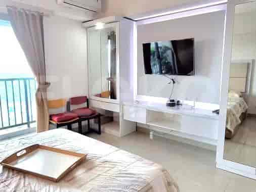 Furnished 1-Bedroom Apartment for Sale - APA2d1e3, High Floor, Embarcadero Bintaro 3