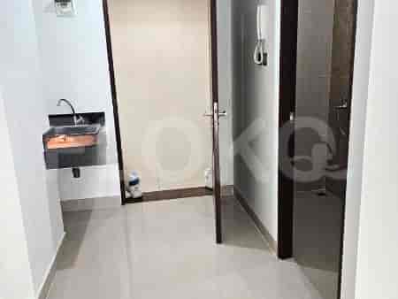 Apartemen 1BR Tidak Berperabot Dijual - APAa1db6, Lantai Menengah, Depok 3