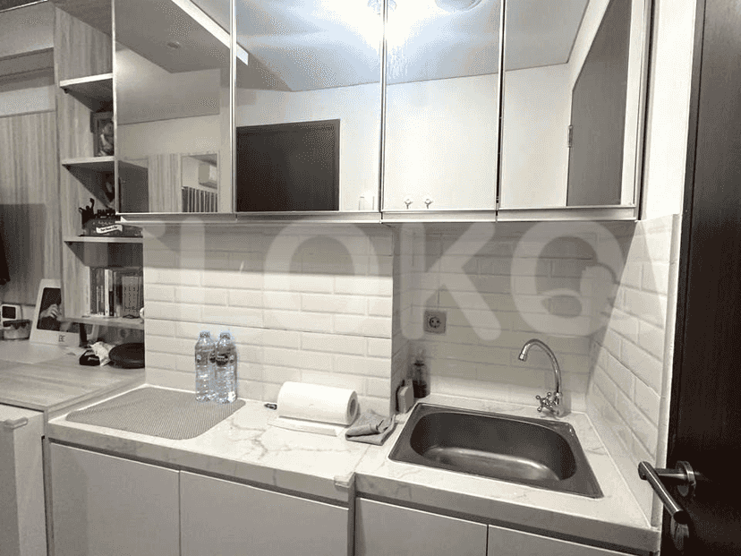 APA804e5 16th Floor | Furnished 1BR Apartment for Sale, Depok 3