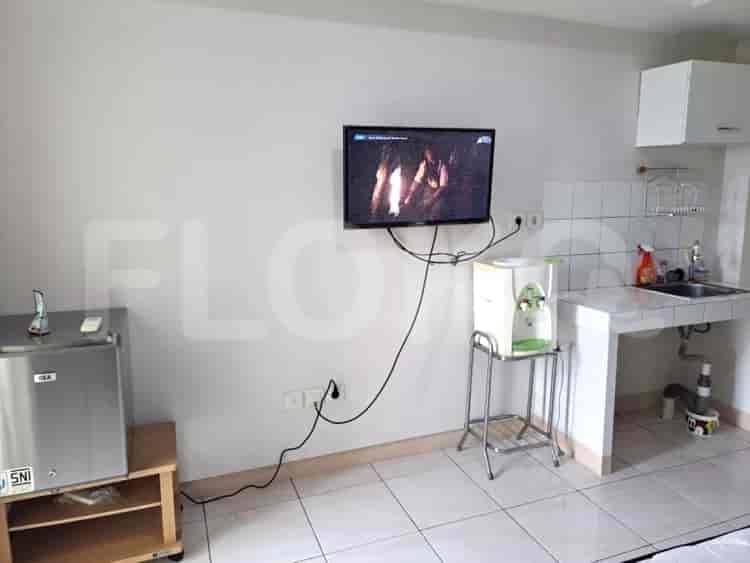 Apartemen 1BR Furnished Dijual - APAed8cb, Lantai Tinggi, Springlake Summarecon Bekasi 3