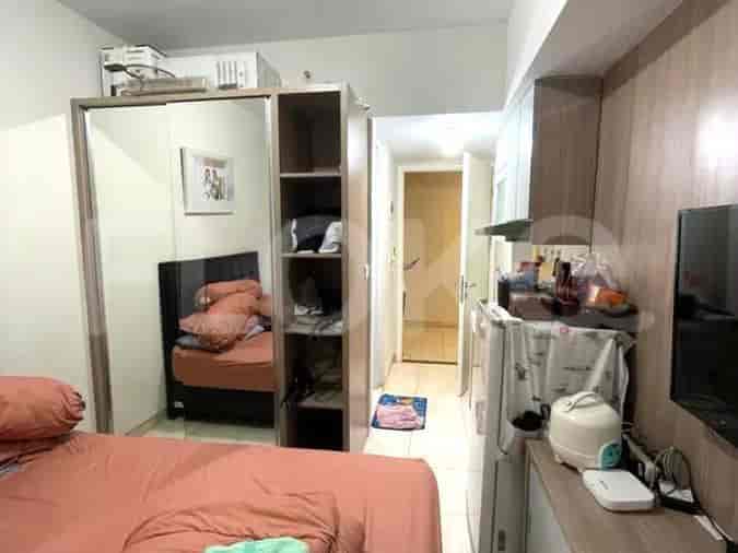 Apartemen 1BR Berperabot Dijual - APAec048, Lantai Tinggi, Springlake Summarecon Bekasi 3