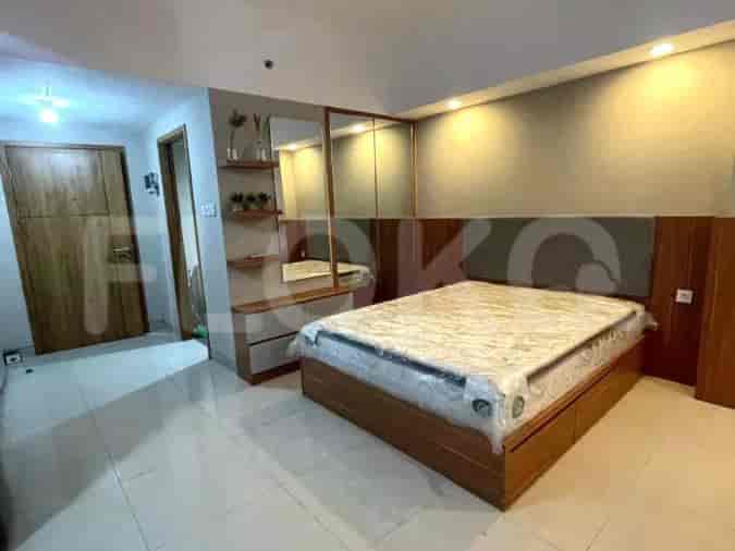 APA18a10 8th Floor | Furnished 1BR Apartment for Sale, Pondok Gede 1