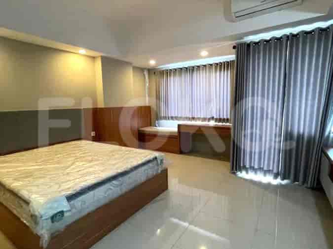APA18a10 8th Floor | Furnished 1BR Apartment for Sale, Pondok Gede 3