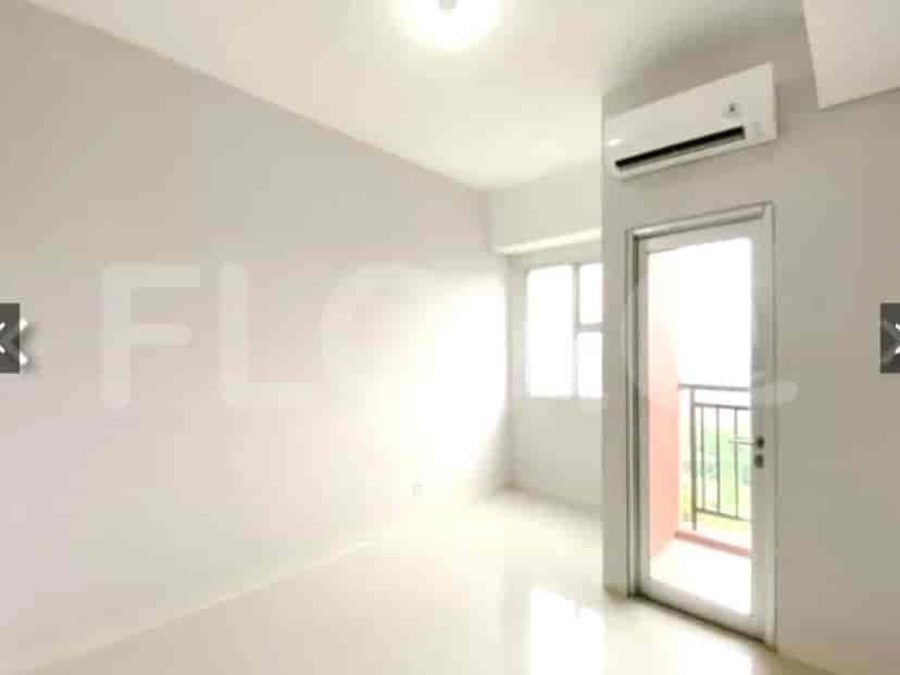 APA12853 17th Floor | Unfurnished 1BR Apartment, Bekasi Timur 2