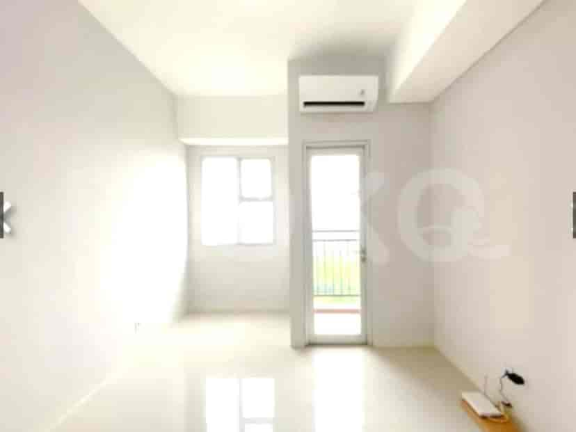 APA12853 17th Floor | Unfurnished 1BR Apartment, Bekasi Timur 1