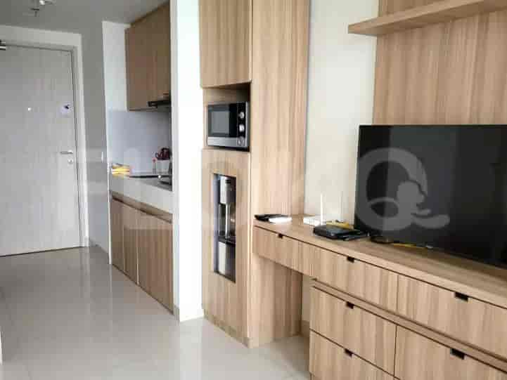 Furnished 1BR Apartment for Sale in Orange County Lippo Cikarang - APAfbc25, Low Floor 3