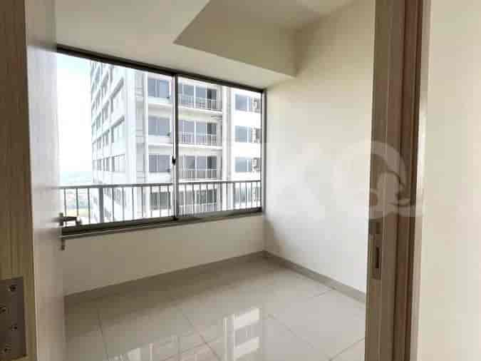 Apartemen 3BR Menakjubkan Dijual - APAf789d, Lantai Menengah, Orange County 2