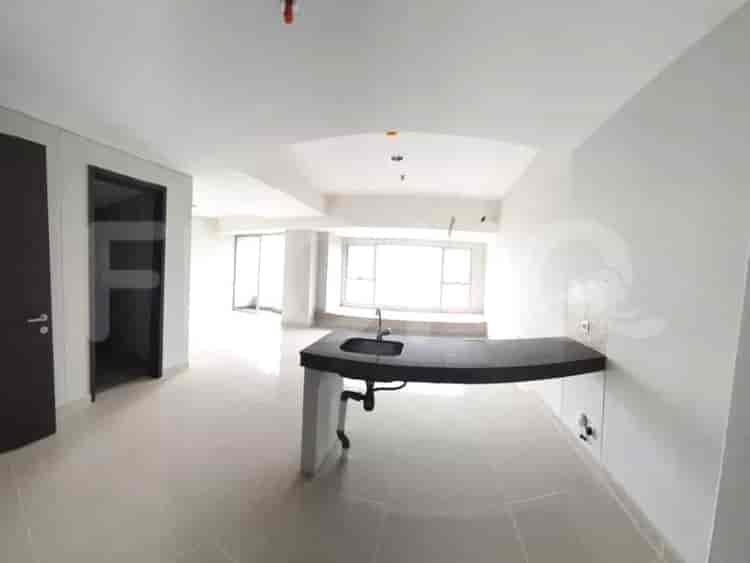 Apartemen 3BR Luas Dijual - APA029fc, Lantai Tinggi, Orange County 3