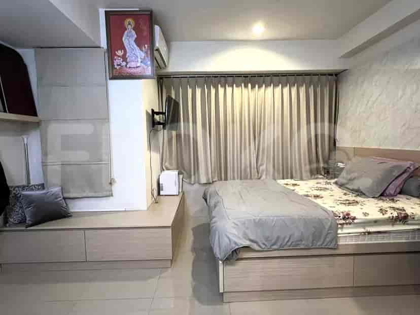 APA2e422 35th Floor | Furnished 1BR Apartment for Sale, Bekasi 2