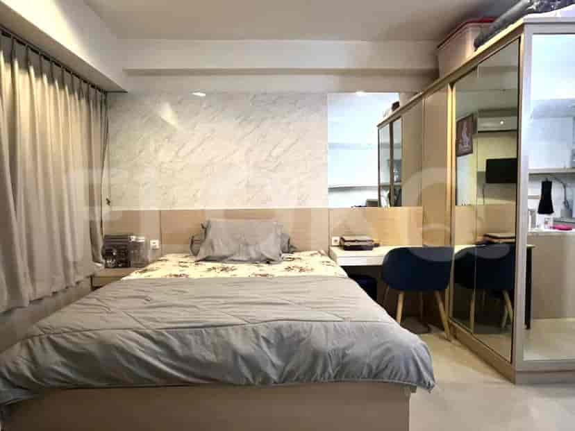 APA2e422 35th Floor | Furnished 1BR Apartment for Sale, Bekasi 3