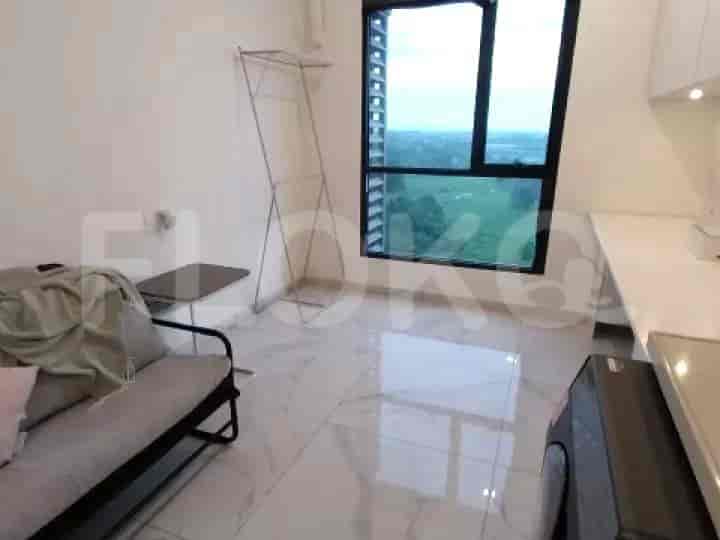 Stylish 1BR Apartment for Sale - APA20660, Middle Floor, Skyhouse Alam Sutera 2