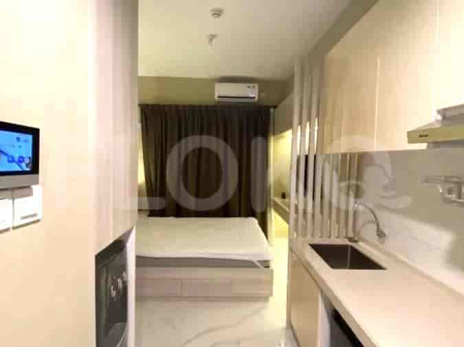 Modern 1BR Apartment for Sale - APA9a1fb, Middle Floor, Skyhouse Alam Sutera 6