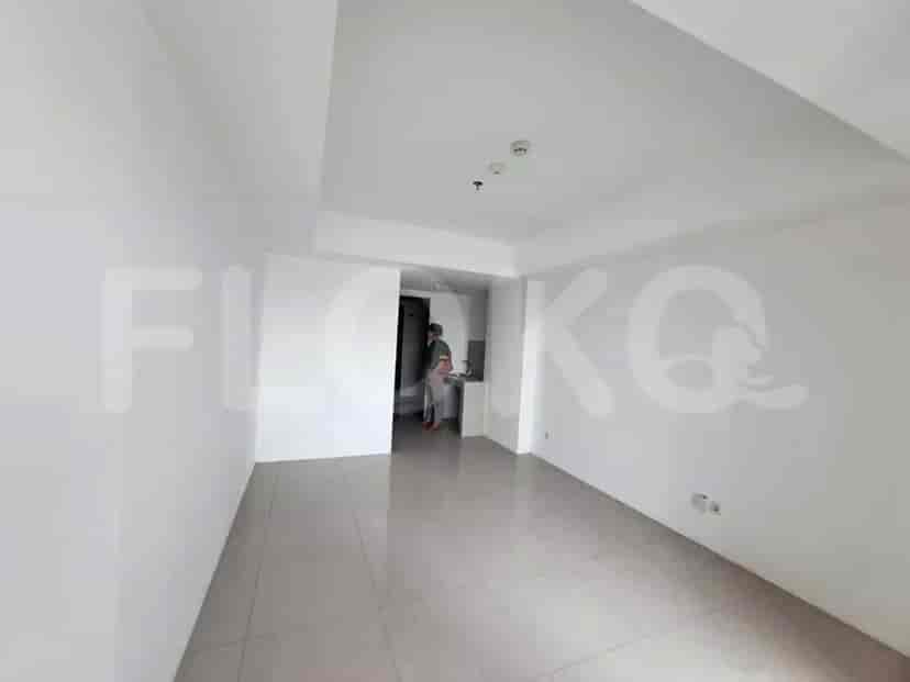 APA05a70 11th Floor | Unfurnished 1BR Apartment for Sale, Ciputat 2