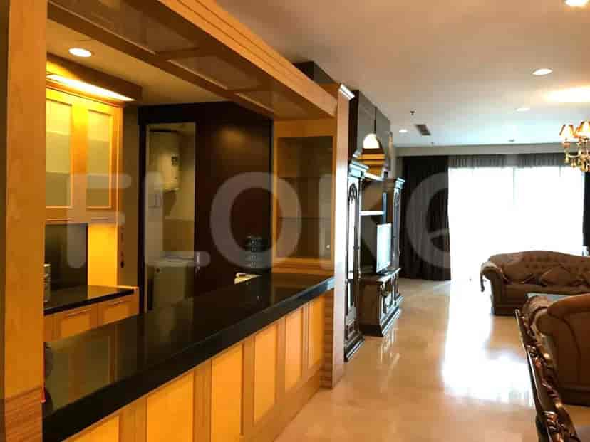Apartemen di Gatot Subroto - APAb0c0c Lantai 1 Dijual 7