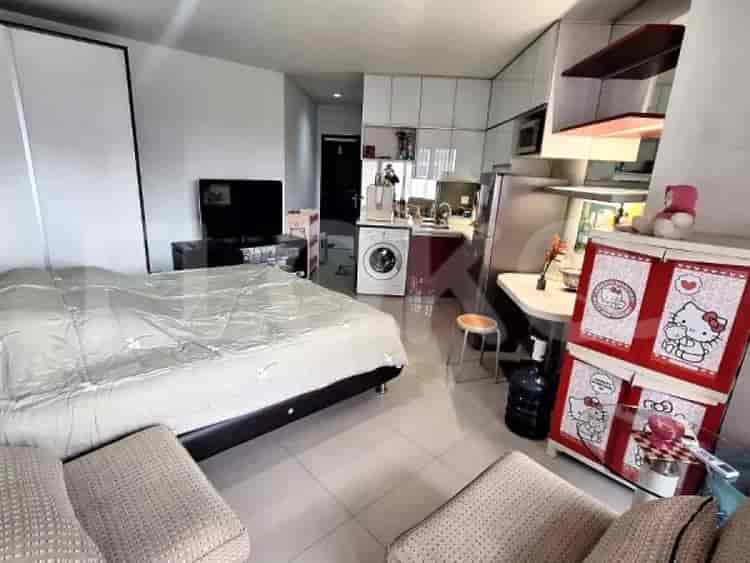 Apartemen 1BR Furnished Dijual - APA32bd5, Lantai Tinggi, Sudirman 1