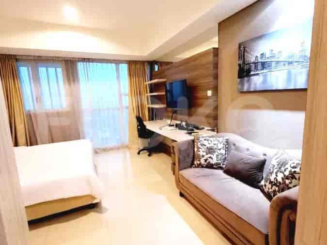 Apartemen 1 Kamar Tidur Modern Dijual - APA68fb5, Lantai Rendah, Kemang Village 1