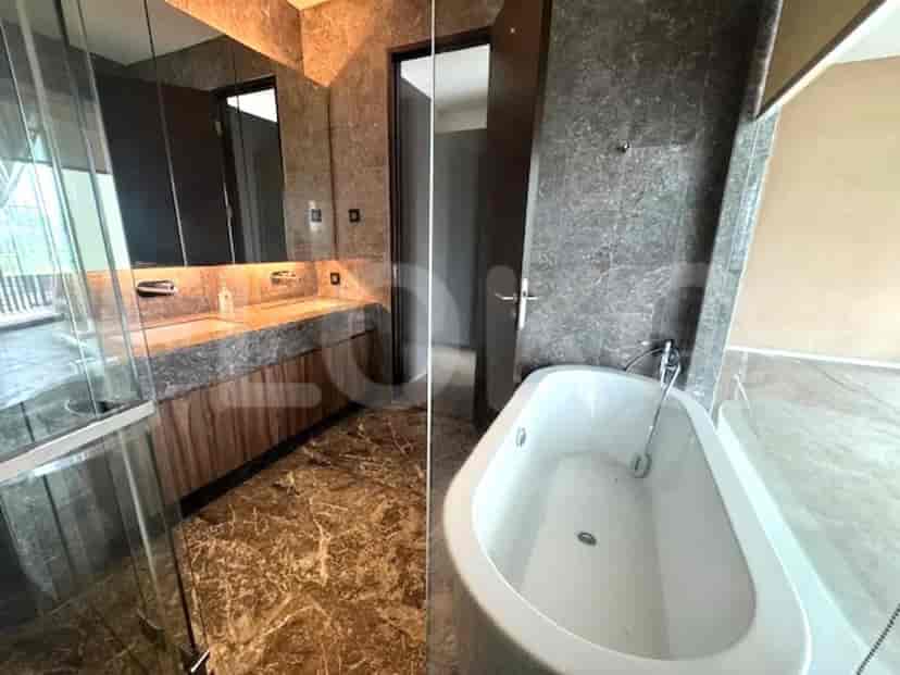 APAbe17a 8th Floor | 3BR Apartment for Sale, Senopati Suites 11